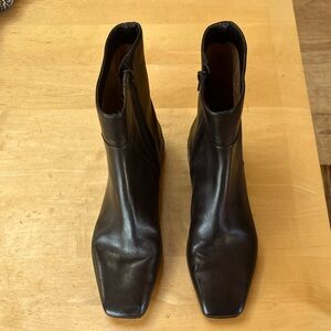 Bernardo Pierce Bootie